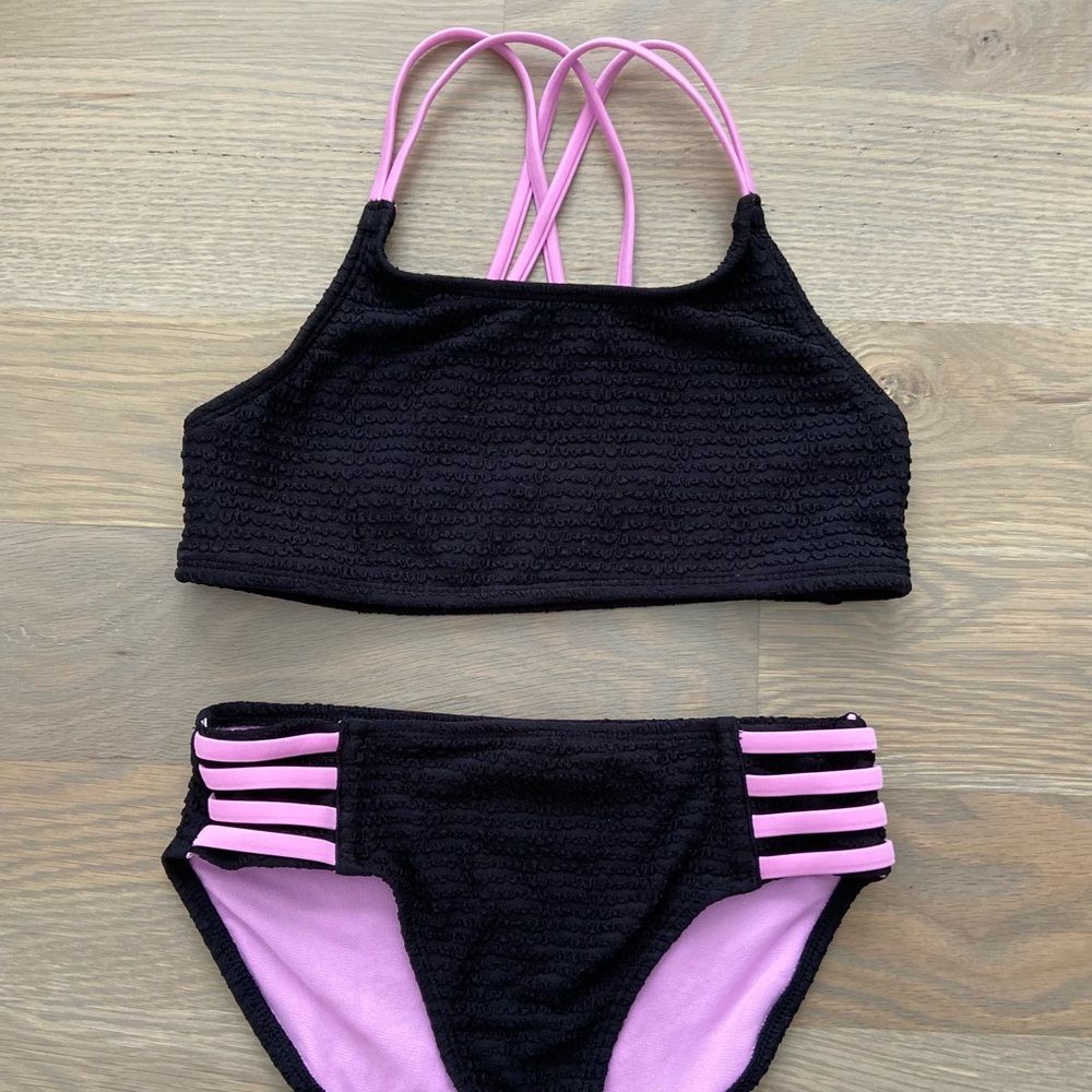Girls swimsuit
